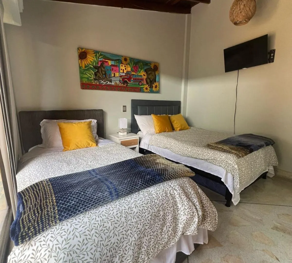 Casa Boutique La Corona Medellin Envigado 3*,